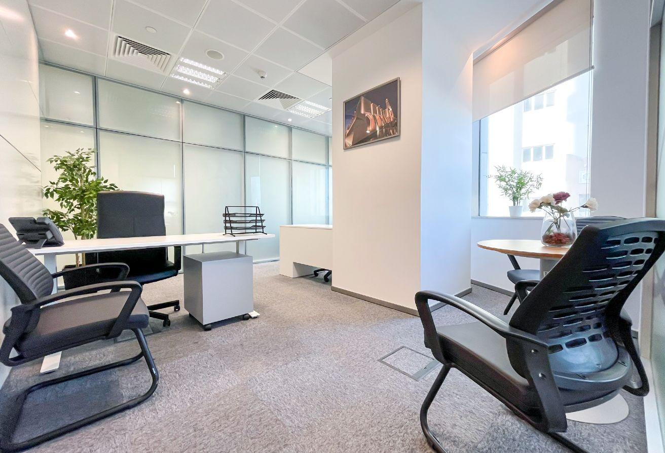 Furnished Ready to Use Work Spaces - Al Sadd