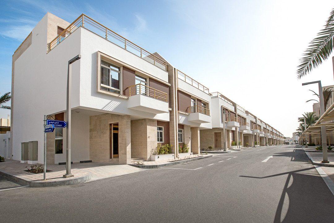 FULLY FURNISHED VILLAS NEAR ASPIRE AND VILLAGIO