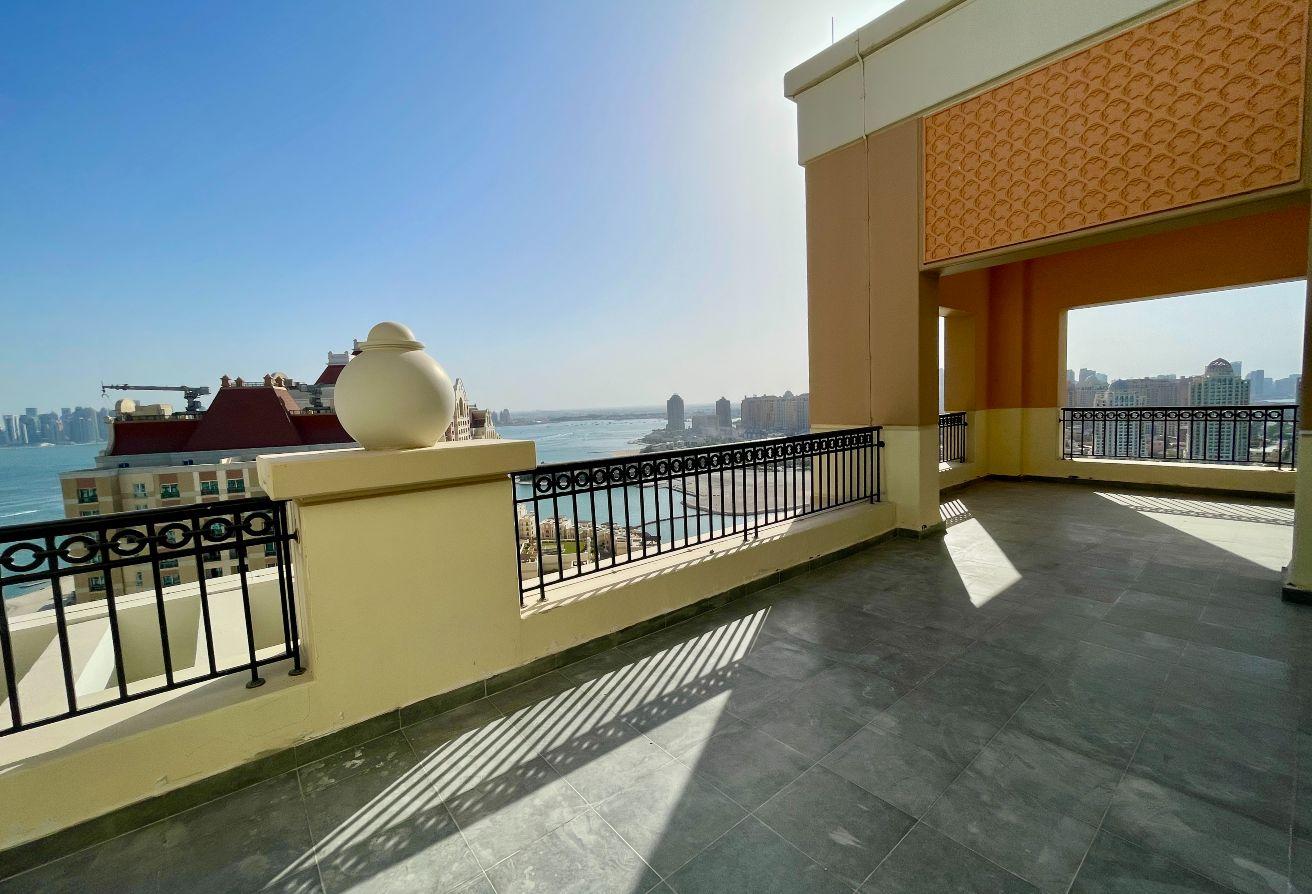 Spacious 3 BHK Furnished Penthouse  Marina View